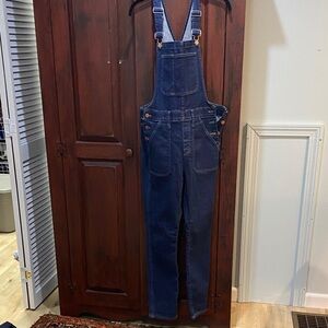 Madewell straight leg, size medium Dark Blue Denim Overalls with Classic Bib